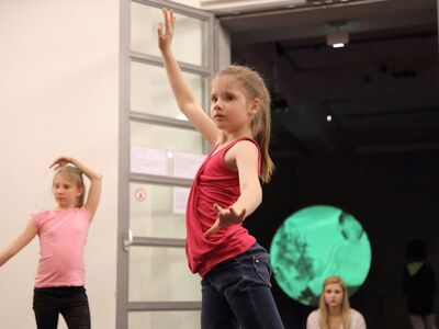 „Tanzland - Stadt“ Grassi Musuem Leipzig | 2016 (Foto: Uwe E. Nimmrichter)